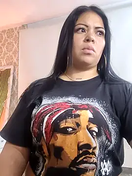 martinna tay online show from April 2, 3:26 am