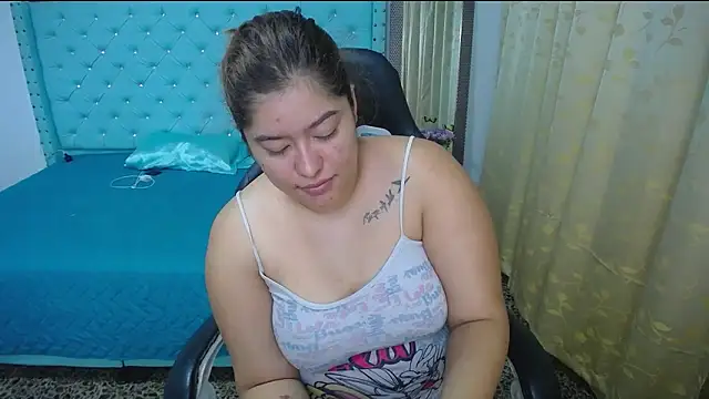 Snapshot of littleflower4you chatting on September 25, 12:37 pm littleflower4you online show from September 25, 12:37 pm