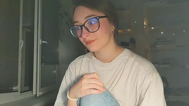 monlight  dana online show from October 29, 5:48 pm