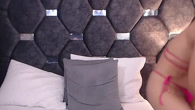 ScarletLenox online show from March 10, 11:58 am