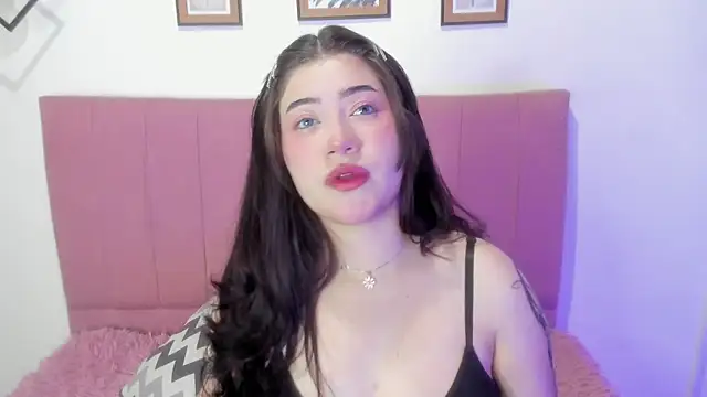 GENNESIS LOVE online show from November 10, 2:06 am