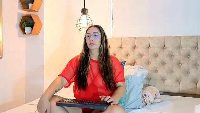 Snapshot of Anya_Texas chatting on October 15, 8:00 pm Anya Texas online show from October 15, 8:00 pm