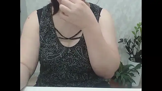 AsweetyAli online show from January 13, 7:29 pm