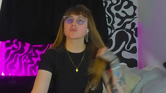 tekila   online show from October 20, 8:23 pm