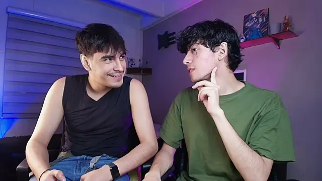 thiago rockwelll online show from October 3, 7:57 am