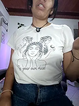 sophie north online show from March 28, 12:11 am