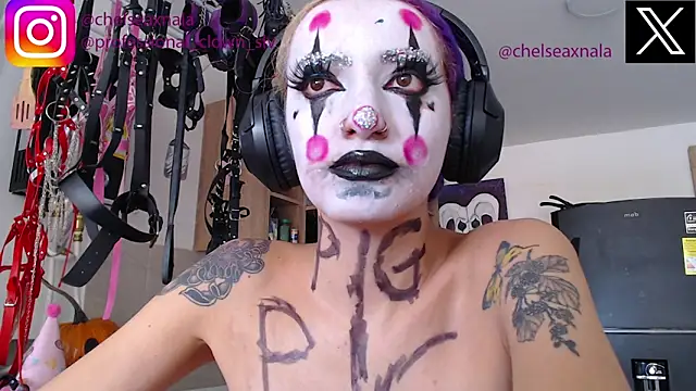 Eloise-brown online show from October 13, 7:16 pm