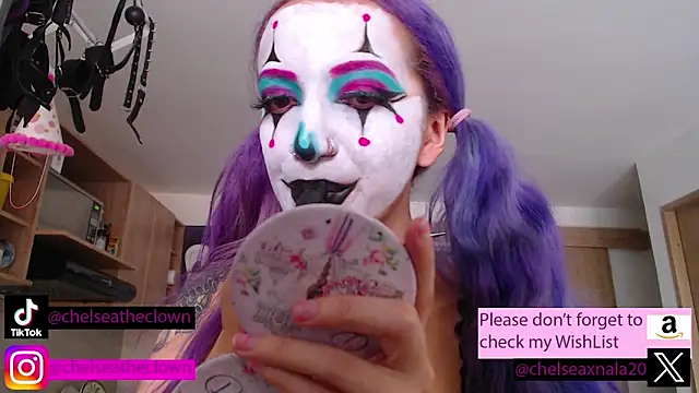 Eloise-brown online show from October 22, 7:19 pm