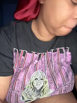 MissAriisback online show from February 17, 6:35 am