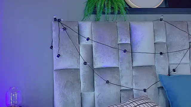 AmyPalmmer online show from February 24, 11:53 am