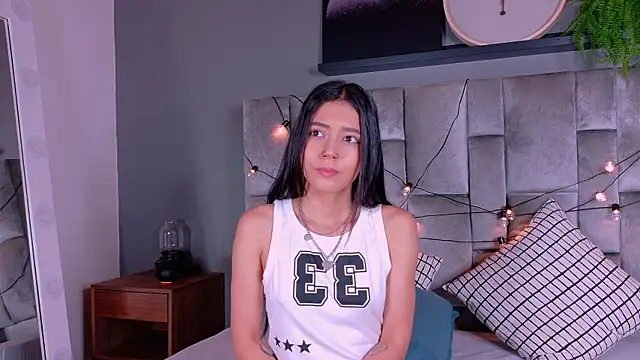 AmyPalmmer online show from November 15, 11:55 am