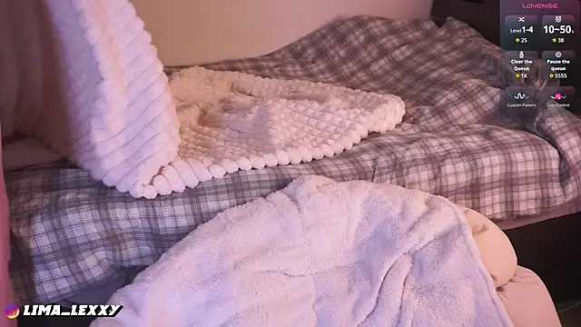 LimaLexxx online show from April 22, 2:30 am