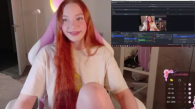 cinnabon girls online show from December 1, 1:09 am