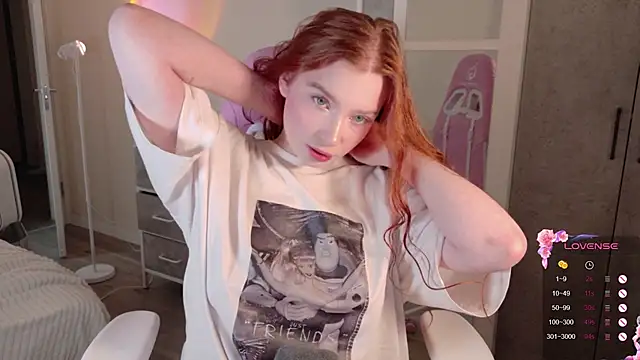 cinnabon girls online show from January 16, 4:30 am