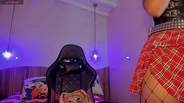 IamNayuta online show from December 14, 8:58 pm