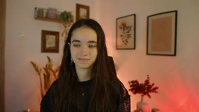 Gia Paige18 online show from October 3, 1:38 pm