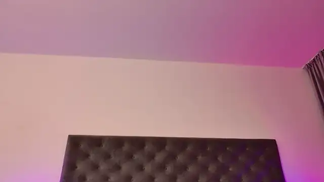 KrisNoir online show from November 10, 10:54 am