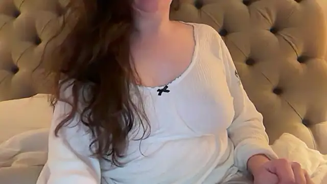 Sandysecret online show from April 6, 7:59 pm