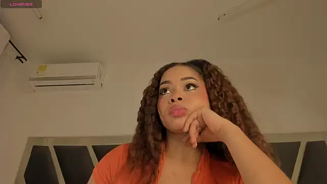 Samanntha Rose online show from December 1, 7:05 pm