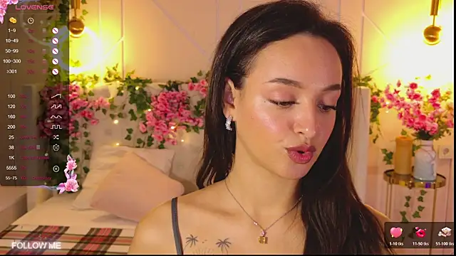 Lolly Neal online show from October 19, 5:09 am