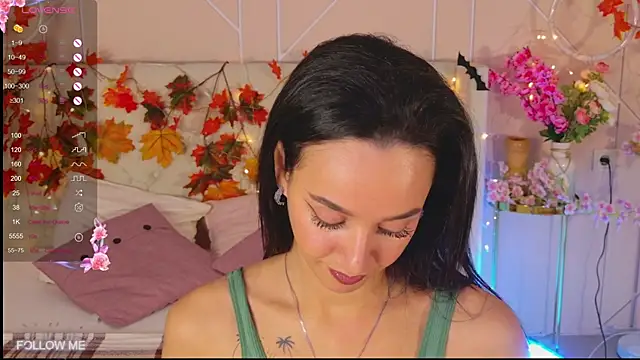 Lolly Neal online show from November 10, 5:13 am