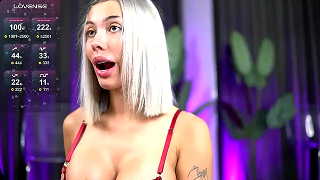 AudreyZanne online show from September 22, 3:16 am