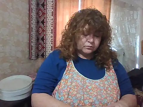 Snapshot of RoseRed69 chatting on September 16, 5:15 am RoseRed69 online show from September 16, 5:15 am