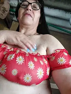 clarita 01 online show from October 24, 12:23 pm