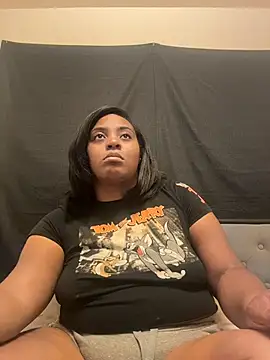 prettlovely14 online show from January 6, 10:35 pm