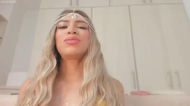 Angel camm online show from March 3, 1:39 pm