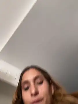 Agnescruzz online show from March 27, 12:17 pm