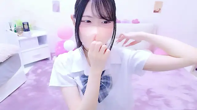 Suzu ch xx online show from April 12, 1:14 pm