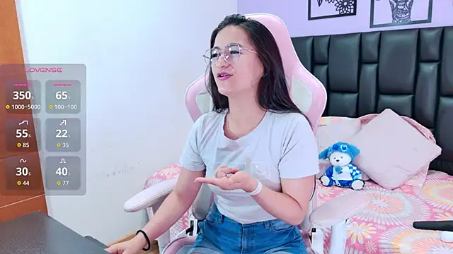 im-eliza online show from September 22, 5:11 pm