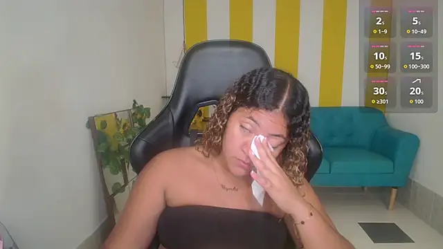 Cristal War online show from November 24, 12:01 am