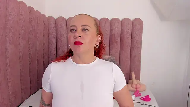 ChannelFox   online show from April 9, 8:25 pm