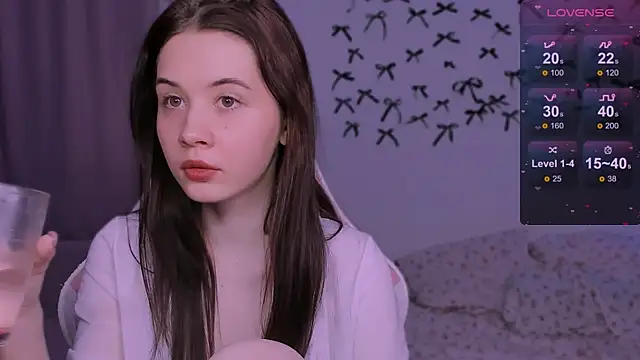 CoddleWeeper  online show from February 20, 1:34 pm