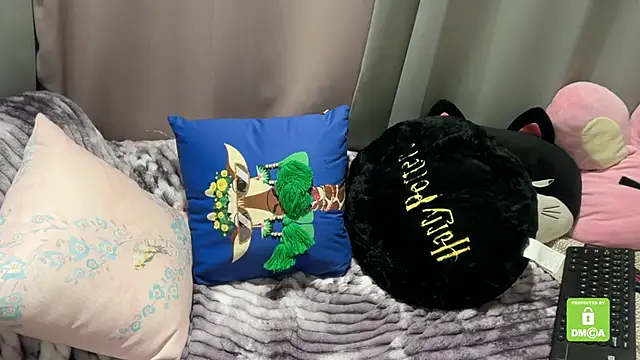 Unique-Beauty online show from November 4, 3:17 pm