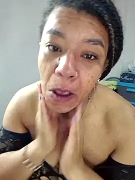 Snapshot of Selket11 chatting on October 29, 12:53 pm Selket11 online show from October 29, 12:53 pm