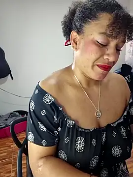 Snapshot of Selket11 chatting on September 17, 12:03 pm Selket11 online show from September 17, 12:03 pm