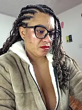 Snapshot of Selket11 chatting on October 16, 11:57 am Selket11 online show from October 16, 11:57 am