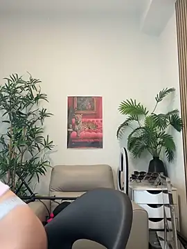 NattyFierros online show from October 27, 7:41 pm