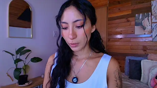 amber curly online show from June 1, 8:43 pm