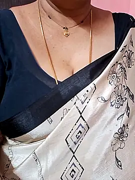 ananya956 online show from March 25, 3:15 pm