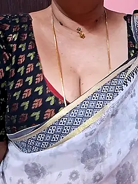 ananya956 online show from April 1, 10:51 pm