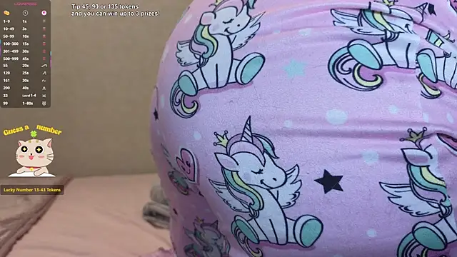 kimmie meow online show from October 13, 4:20 pm