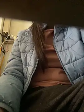 Tuongvy05 online show from February 12, 8:05 am