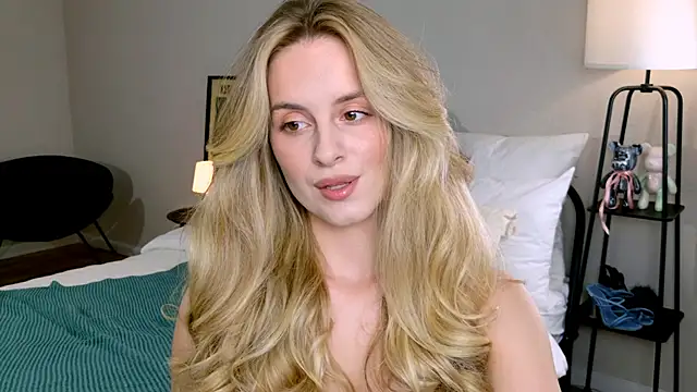 RozzitaBedberry online show from October 11, 2:31 pm