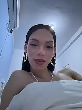 Carlita cute online show from April 4, 5:28 am