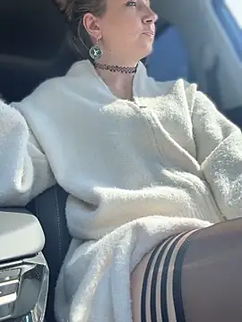 Crazy-Rosa online show from March 11, 6:28 am