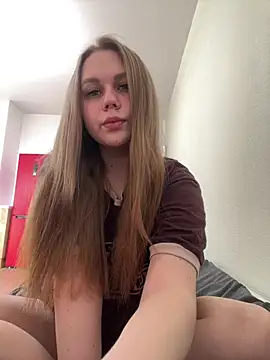 Marylallka5 online show from March 28, 2:38 pm